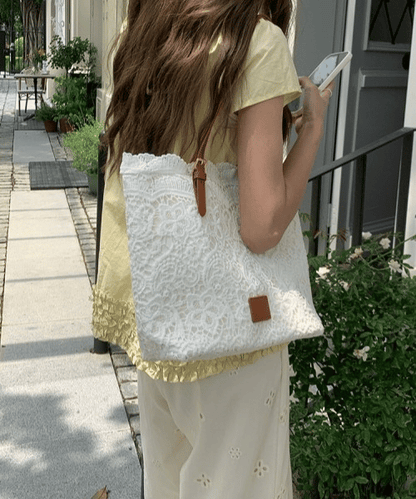 Vintage Lace Shoulder Bag – Elegant Crossbody Purse for Every Occasion 👜🤍